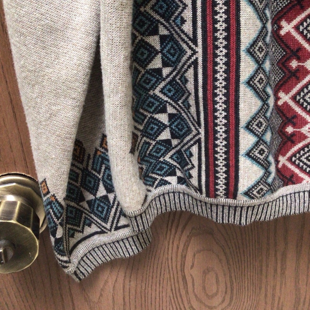 Peruvian Connection Gray And Multicolor Cardigan … - image 7